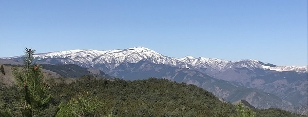 残雪の氷ノ山